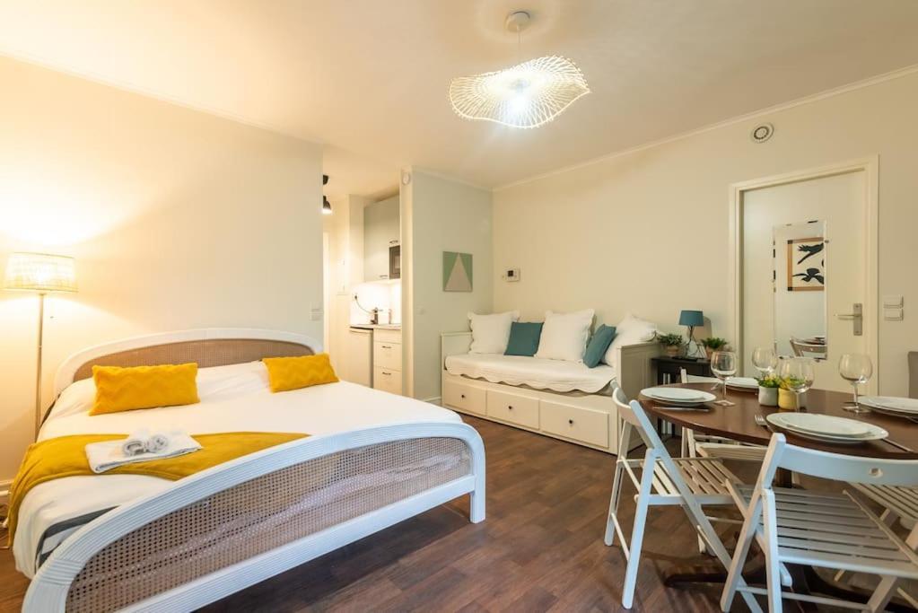 Appartement Proche Champs Elysees باريس المظهر الخارجي الصورة